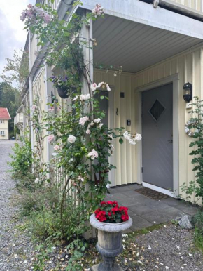 Romslig og sjønært feriehus på Nøtholmen, Strömstad